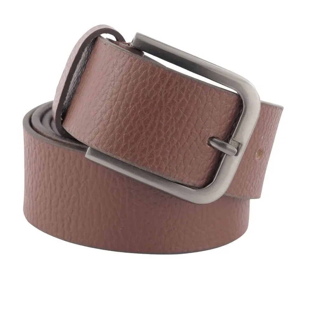 How to Style a Men's Leather Belt for Formal and Casual Outfits
